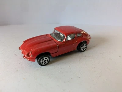 Corgi Jaguar E Tipo 2.2 en rojo Foto 1 de 4