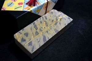 *Rare!* Japanese Natural Whetstone Aiiwatani Karasu 640g from Kyoto *F/S* - Picture 1 of 12