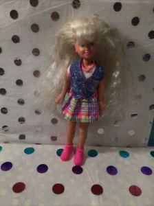 Vintage 90s Barbie Sister Stacie Doll -Used No Polly Pocket Dolls Included Great - Picture 1 of 4