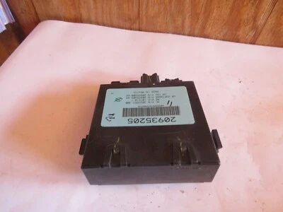 2011 GMC ACADIA DENALI POWER LIFTGATE MODULE - Image 1 of 4