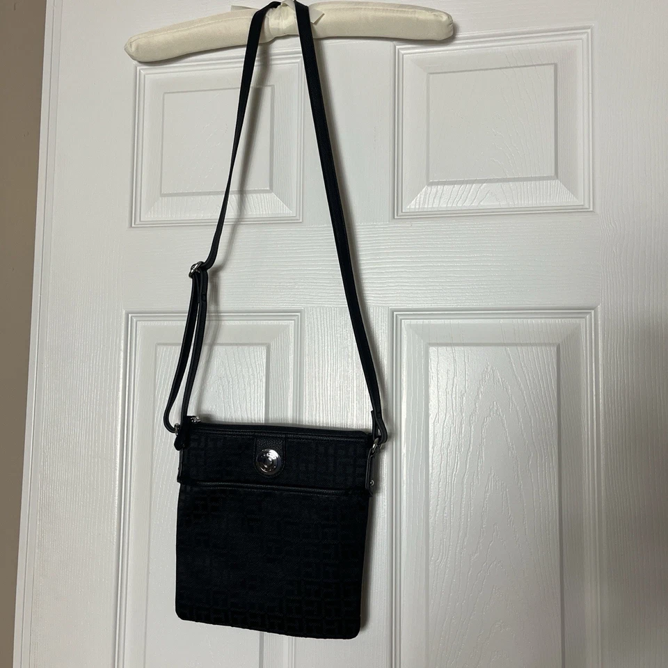 NUEVO SIN ETIQUETAS Tommy Hilfiger Negro Bandolera Bolso de Hombro Cartera Marca Logo Estampado Foto 1 de 4