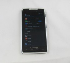 Motorola XT912 Droid RAZR Verizon Phone  GOOD (White)