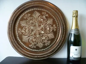 A Vintage Lacquered Ornate Decorated Copper Plaque. Decorative Copper Wall Plate - Picture 1 of 8