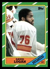 David Logan 1986 Topps  Card #381 Tampa Bay Buccaneers