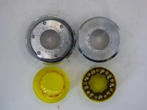 SHIMANO BOTTOM BRACKET FIXED & ADJUSTABLE CUPS - ENGLISH THREAD + BEARINGS - NOS - Picture 1 of 4