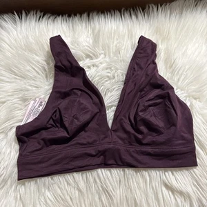 victoria's secret Large Burgundy Bralette Bra V Neck Cut Wireless EUC - Picture 1 of 10