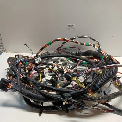 Peça Case# 47377713 chicote de fios mecânico de cabine para minicarregadeiras Case - Imagem 1 de 4
