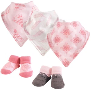 Yoga Sprout Baby Girl Cotton Bandana Bibs and Socks 5pk, Feather, One Size - Picture 1 of 1