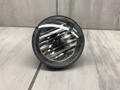 Противотуманные фары в сборе правая или левая 2004 2005 2006 TOYOTA SOLARA/tacoma TO2592117 - Изображение 1 из 4