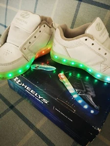 Heelys Skates Kids Premium Lights White Size UK 13 EUR 31 Shies Trainers - Picture 1 of 15