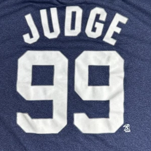 Aaron Judge Jersey T-Shirt Navy Blue MLB New York Yankees Youth XXL (18) #99 - Picture 1 of 9