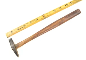 Antiguo martillo decorativo forjado a mano, marcado "1810" - Imagen 1 de 8