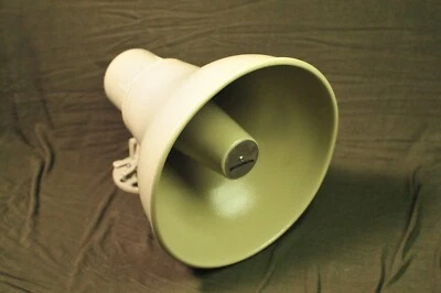 Altavoz - Altavoz Modelo Bogen SPT15A con Tap Variable XFMR - USADO Foto 1 de 4