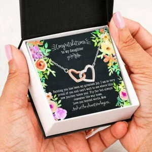 Collar de graduación a mi hija regalo | Corazones entrelazados regalo de graduación - Imagen 1 de 7