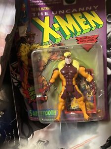 1993 Uncanny X-Men,Sabretooth  Toy Biz Figure  with Snarl and Swipe Action