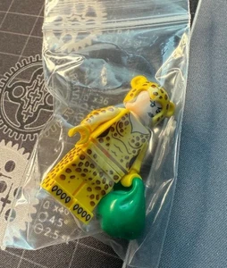 LEGO Super Heroes DC Cheetah Lady Minifigure CMF  71026  - Picture 1 of 2