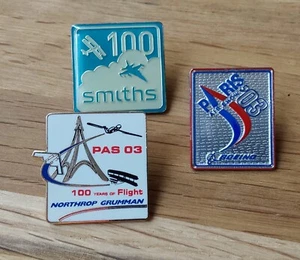 Pin's AVIONS AIR Show 2003 100ANS PARIS Boeing Smiths Northrop Grumman 3PinsSet - Imagen 1 de 2
