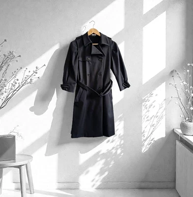 Gabardina Miu Otoño Invierno 2007 Negra con Cinturón Talla 42 IT / US 6 Foto 1 de 4