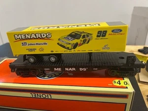 LIONEL 6-26613 O 027 FLAT CAR WITH MENARDS RACE TRAILER - Picture 1 of 5