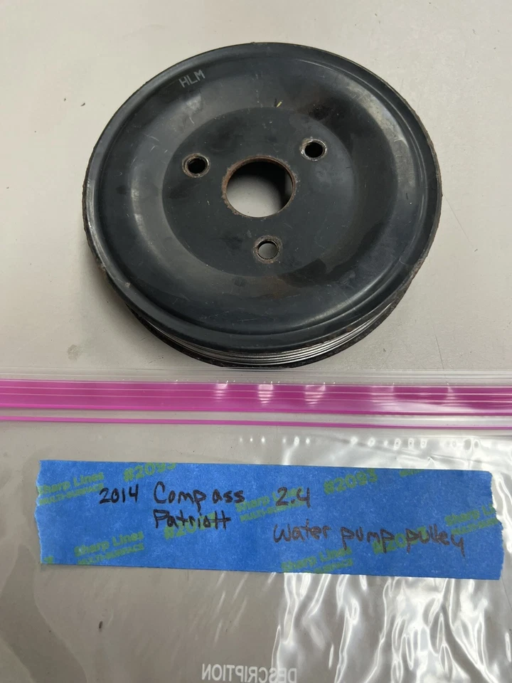 Polea de bomba de refrigerante de agua compatible con Jeep Compass 2.4 2009 Foto 1 de 1