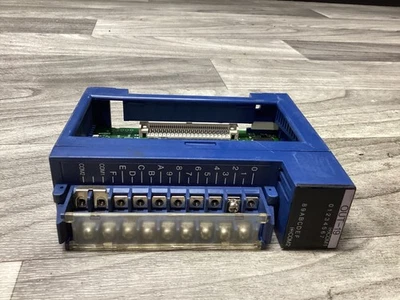 Módulo de salida Toyoda Toyopuc OUT-19 THK-2754 #117D147PR5*SI Foto 1 de 4