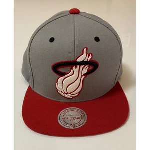 Mitchell & Ness Miami Heat Snapback Hat Adjustable Fit NBA Cap - Picture 1 of 12