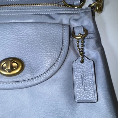 Coach красивый синий нейлон грузовой через плечо распродано 2020 - Изображение 1 из 4