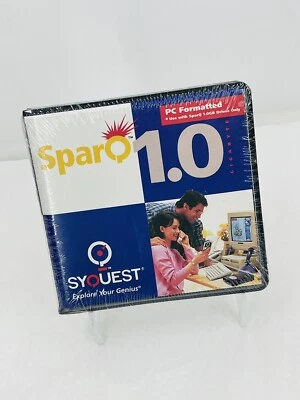 SyQuest SparQ 1.0, Removable Cartridge Zip Drive, 1GB External, PC Format’d, NEW - Image 1 of 3