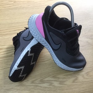 صناعة زهرة المدينة ربما comprar zapatillas nike revolution 4 -  reddoorrealestateky.com