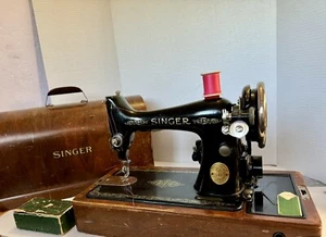 1930 Singer Sewing Machine No.99 Knee Control Light Bentwood Case w/Key Working - Picture 1 of 5