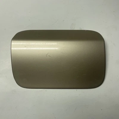 11-16 宝马 528i 550I 535i xDrive 燃油填充油箱门盖金色米色 36 是 — 第 1/4 张图片