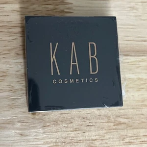 KAB Cosmetics Pressed Pigment NAKED Eyeshadow Quad - Bild 1 von 3