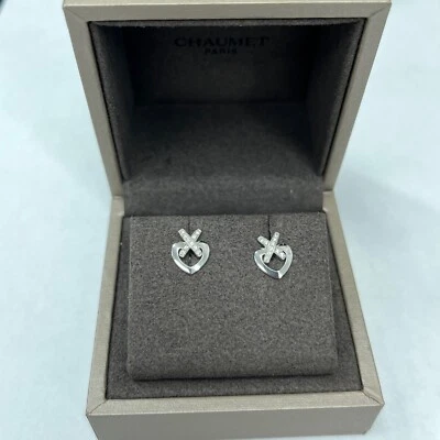 Aretes Chaumet de diamantes de oro blanco de 18 quilates Foto 1 de 4