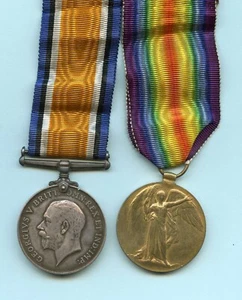 WW1 British War & Victory Medals Pair To Gunner Cecil Robinson Royal Artillery - Foto 1 di 4