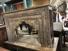 Arched Accent Hall Table Mantle Console Table Beautiful Floral Carving Sofatable