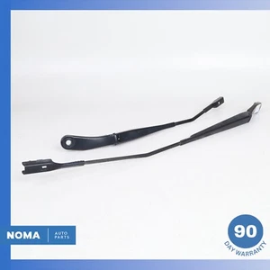 2018 Alfa Romeo 952 Giulia Front Right & Left Windshield Wiper Arm Set OEM - Imagen 1 de 13