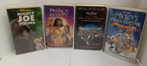 Walt Disney Dreamworks Clamshell VHS Tapes Lot of 4 - Picture 1 of 5
