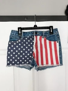 Girl’s Cat And Jack American Flag Red White Blue Jean Shorts 11/12 Large - Picture 1 of 3
