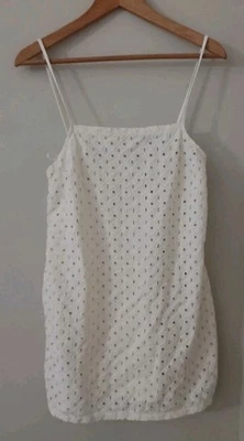 Mini Vestido Vitamin A Cubierta de Ojales Talla Pequeña Crema Playa Nadar Sin Mangas  Foto 1 de 4