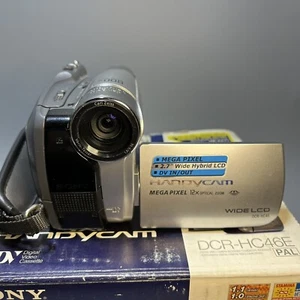 Sony Handycam DCR-HC46 Mini DV Camcorder - Box - Picture 1 of 17