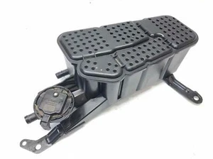 2017-21 Audi A4 Gas Fuel Vapor EVAP Charcoal Filter Canister w/ Pump 8W0201801N - Picture 1 of 3