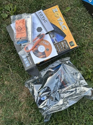 Placa madre Zotac serie Nforce 610i valor en caja abierta Gforce 750 PC para juegos Foto 1 de 4