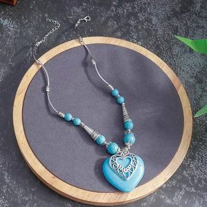 Boho Turquoise Heart Necklace Choker Pendant Necklace - Picture 1 of 7