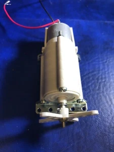 Tamiya? Motor/Gearbox - Picture 1 of 4
