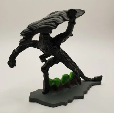Action Masters 1994 Die-Cast Metal Collectibles Aliens Queen Alien en negro Foto 1 de 4