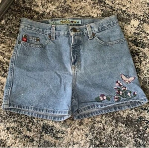 Pantalones cortos vaqueros MUDD talla 16 pocos puntos de clorox ver fotos - Imagen 1 de 8