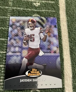 2024 TOPPS TEAM FINEST RC JAYDEN DANIELS TF-2 - Picture 1 of 2