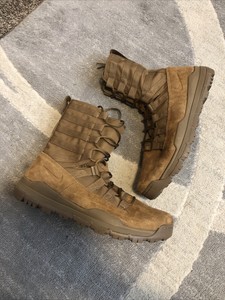 Nike Lightweight Boots for Men for Sale 