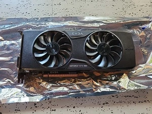EVGA GeForce GTX 980 4GB GDDR5 Grafikkarte 04G-P4-2983-KR - Bild 1 von 7