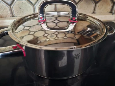 WMF Premium One Topf mit Deckel , 20cm Ø, neuwertig - Bild 1 von 4